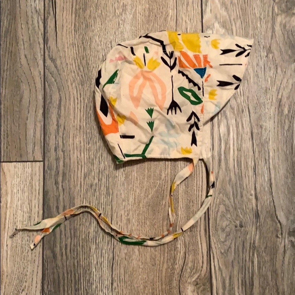 Rain people 3-6 months bonnet